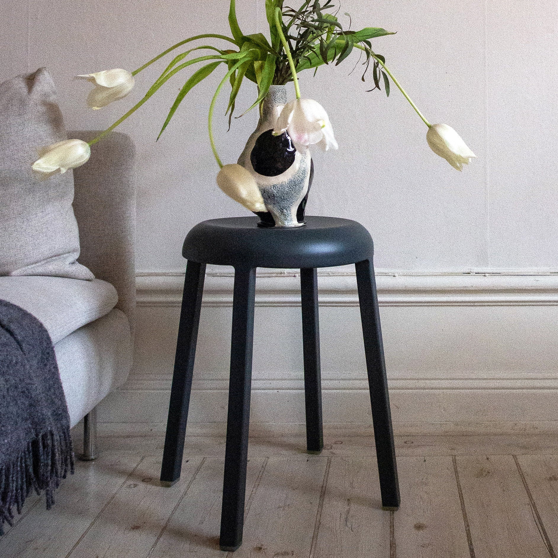 Emeco Za Recycled Aluminum Stool - Dark Gray