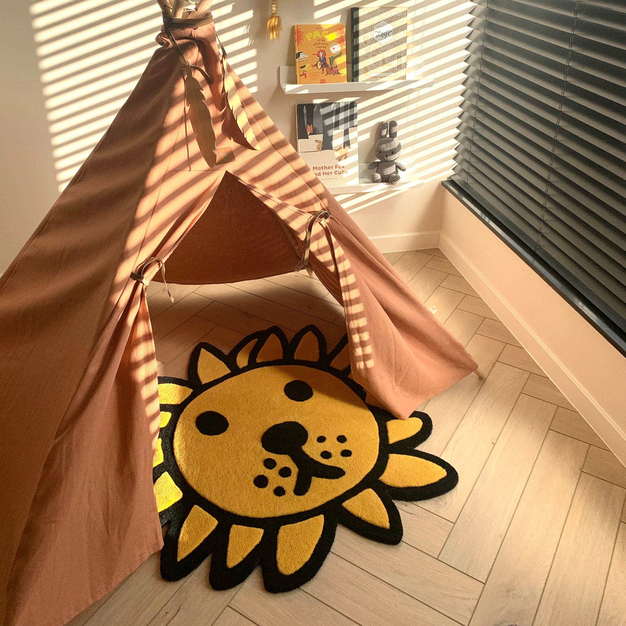 Miffy & Friends Kids Wool Rug - Hand-Tufted Yellow Lion Design