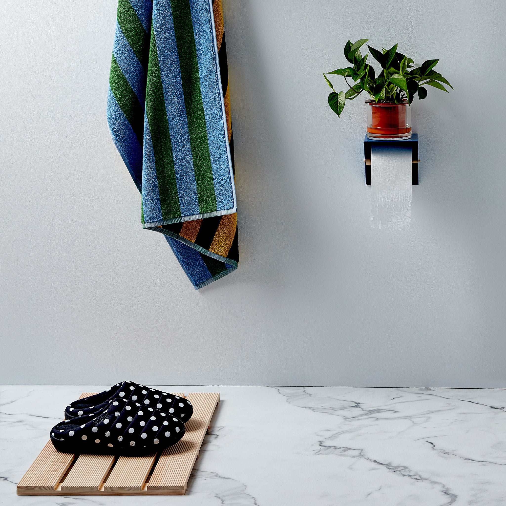 Hinoki Wood Bath Mat - Natural, Antimicrobial & Water-Resistant