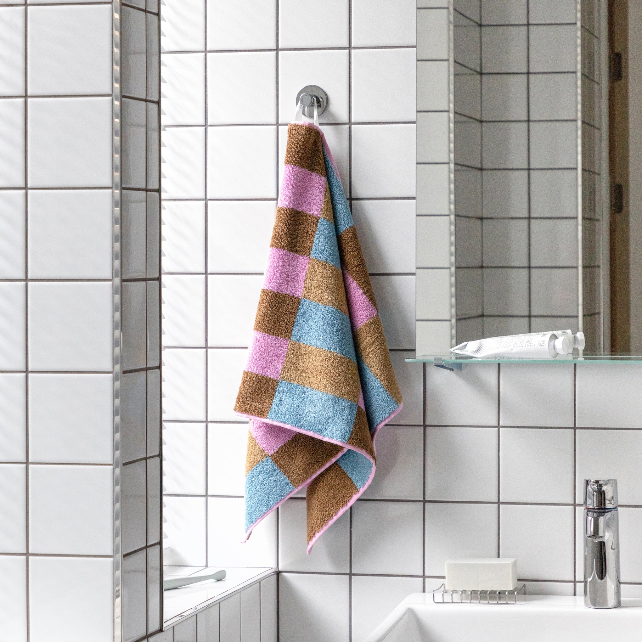 Kim Hangeol Pattern Cotton Terry Hand Towel - Chocolate Berry Design