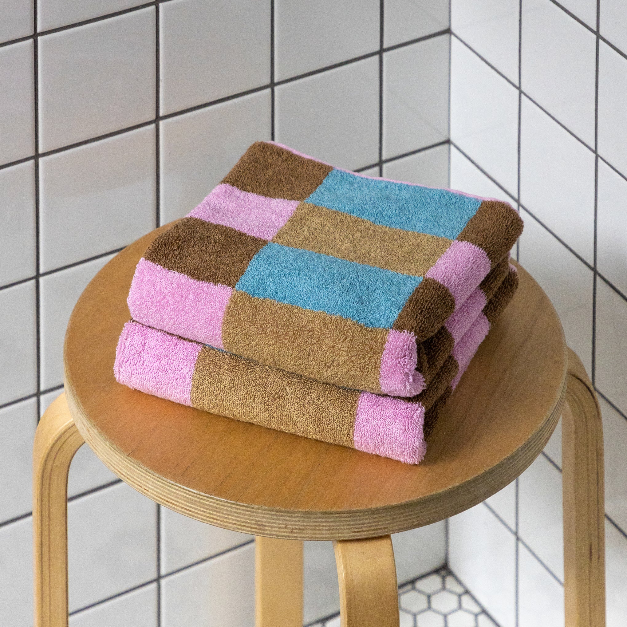 Kim Hangeol Pattern Cotton Terry Hand Towel - Chocolate Berry Design