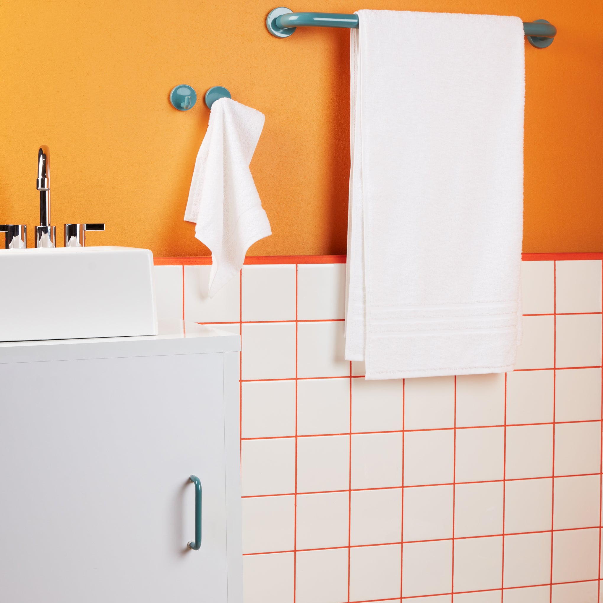 Hewi Bauhaus Cabinet Handles - White Set of 4 - Hygienic Polyamide