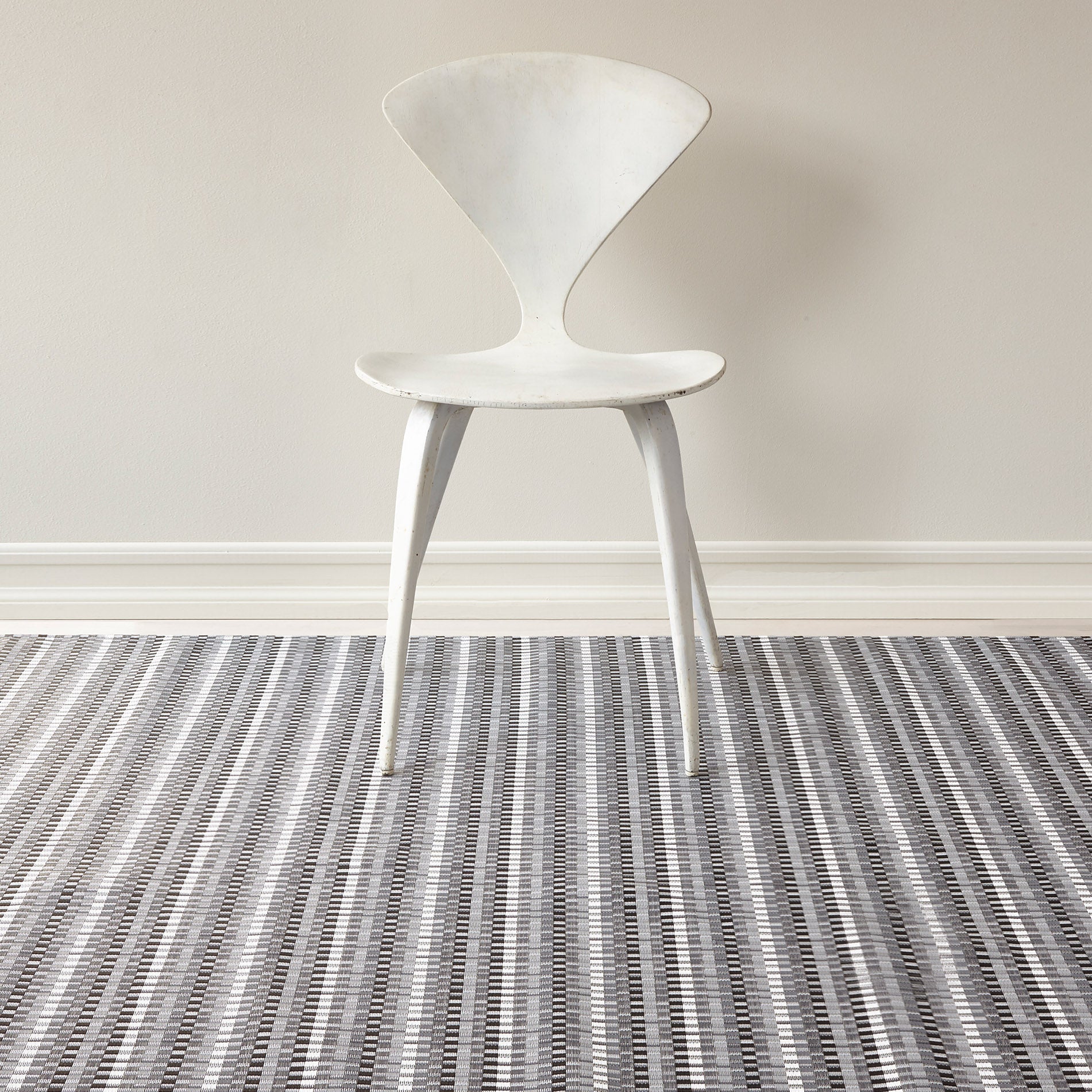 Chilewich Heddle Indoor Outdoor Floormat - Black White