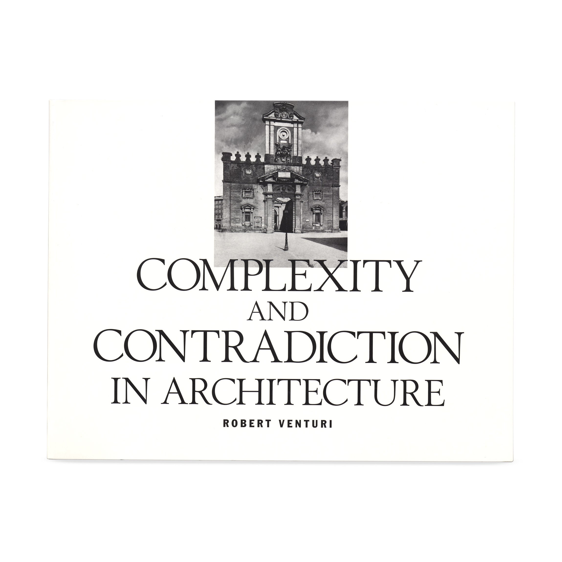 Complexity and Contradiction in Architecture by Robert Venturi - Paperback Book
