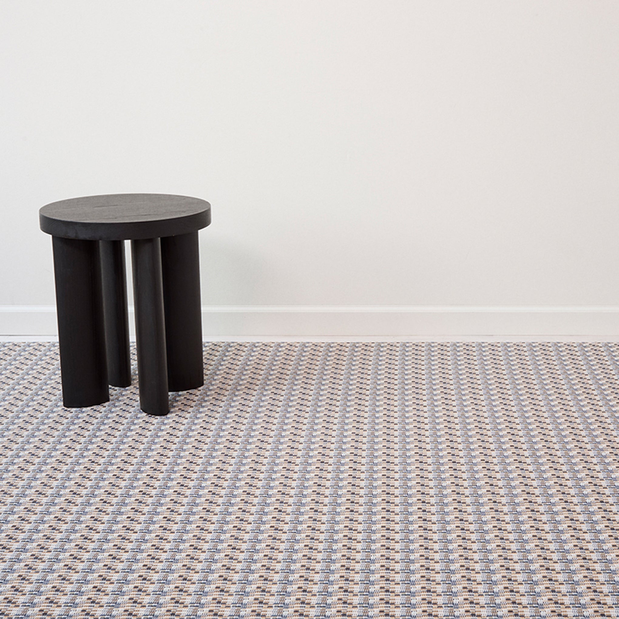 Chilewich Fable Eco-Friendly Striped Floor Mat - Non-Slip Latex Backing