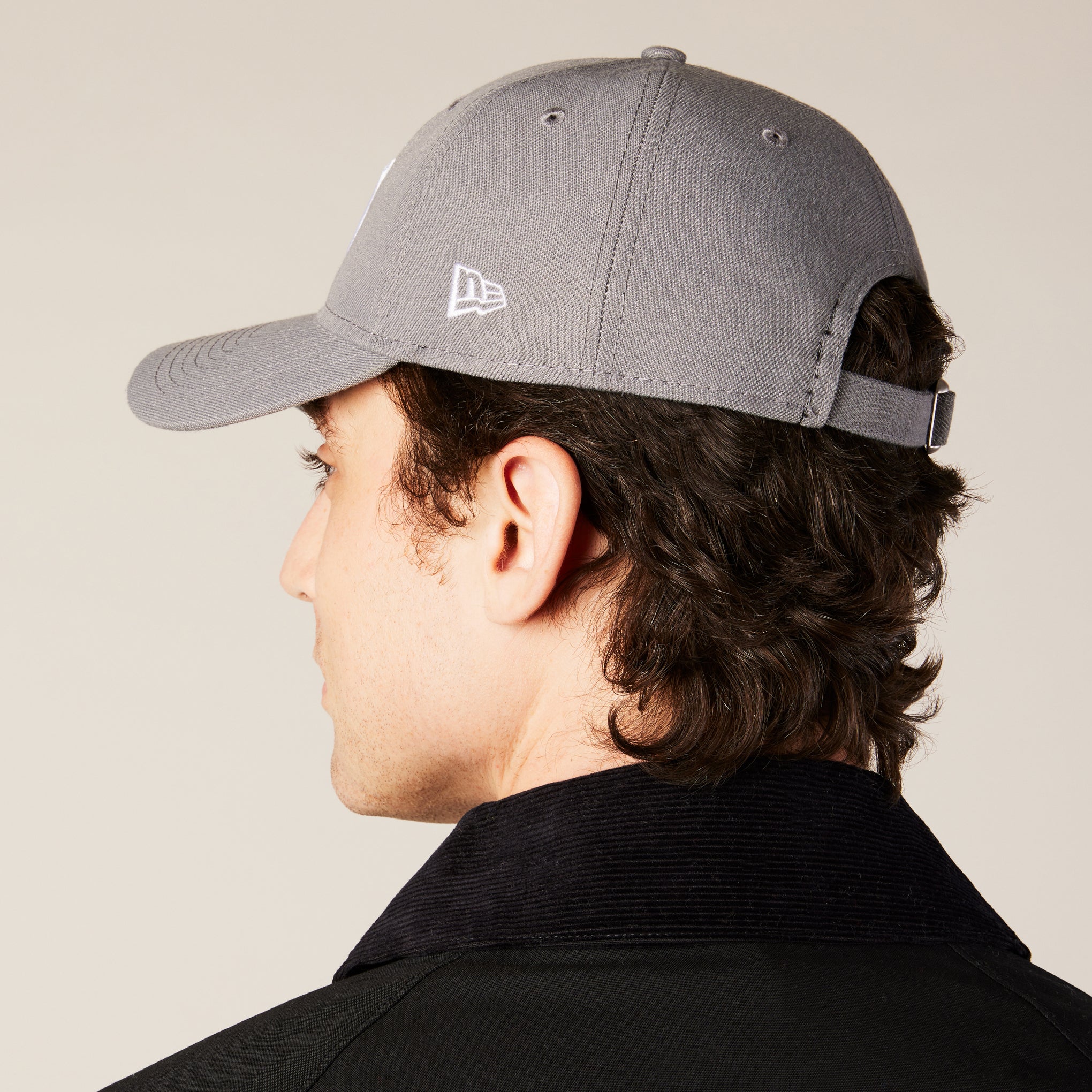 MoMA New Era Yankees Adjustable Baseball Cap - Storm Gray
