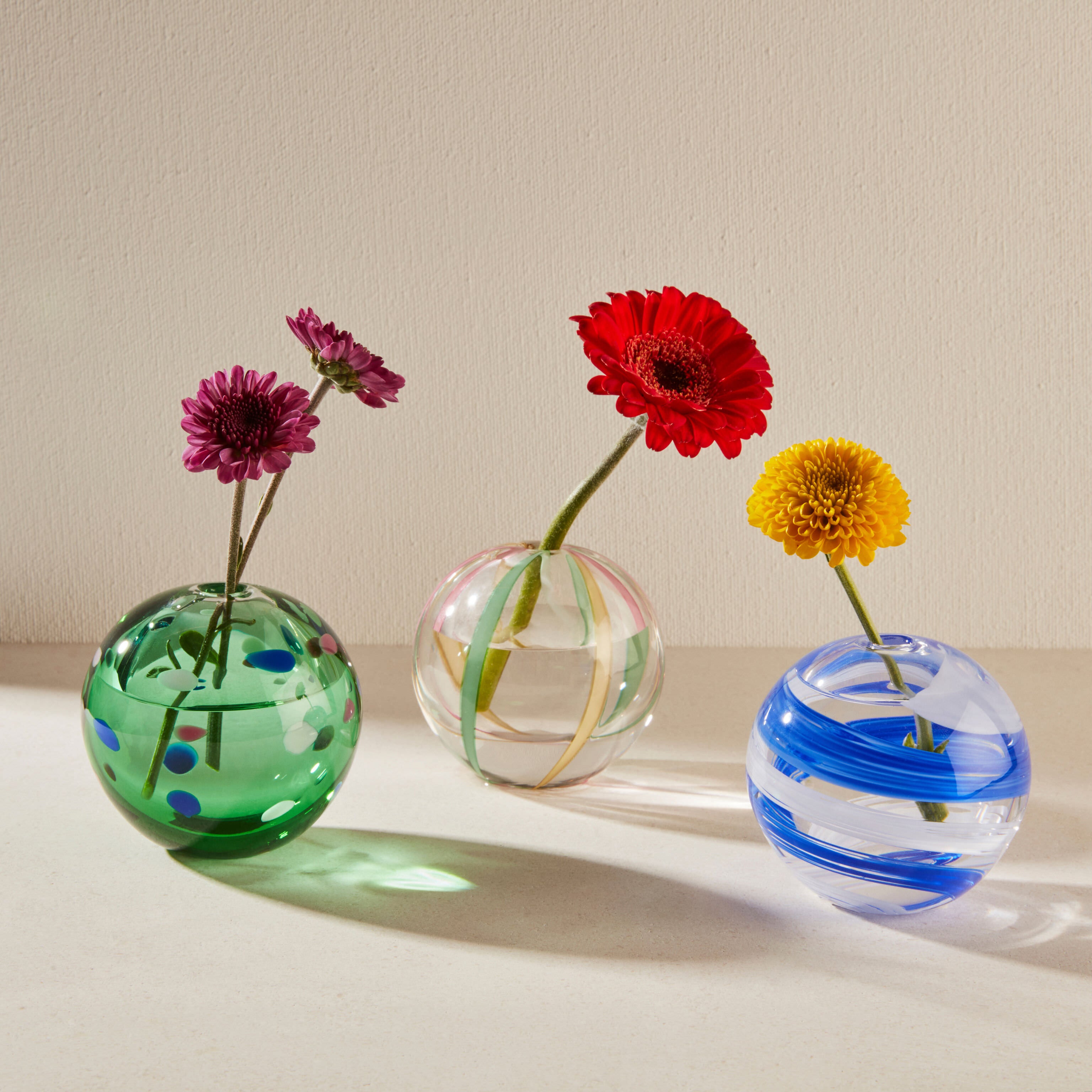 Handcrafted Green Glass Bud Vase by Hana - Small Flower Holder & Aroma Diffuser