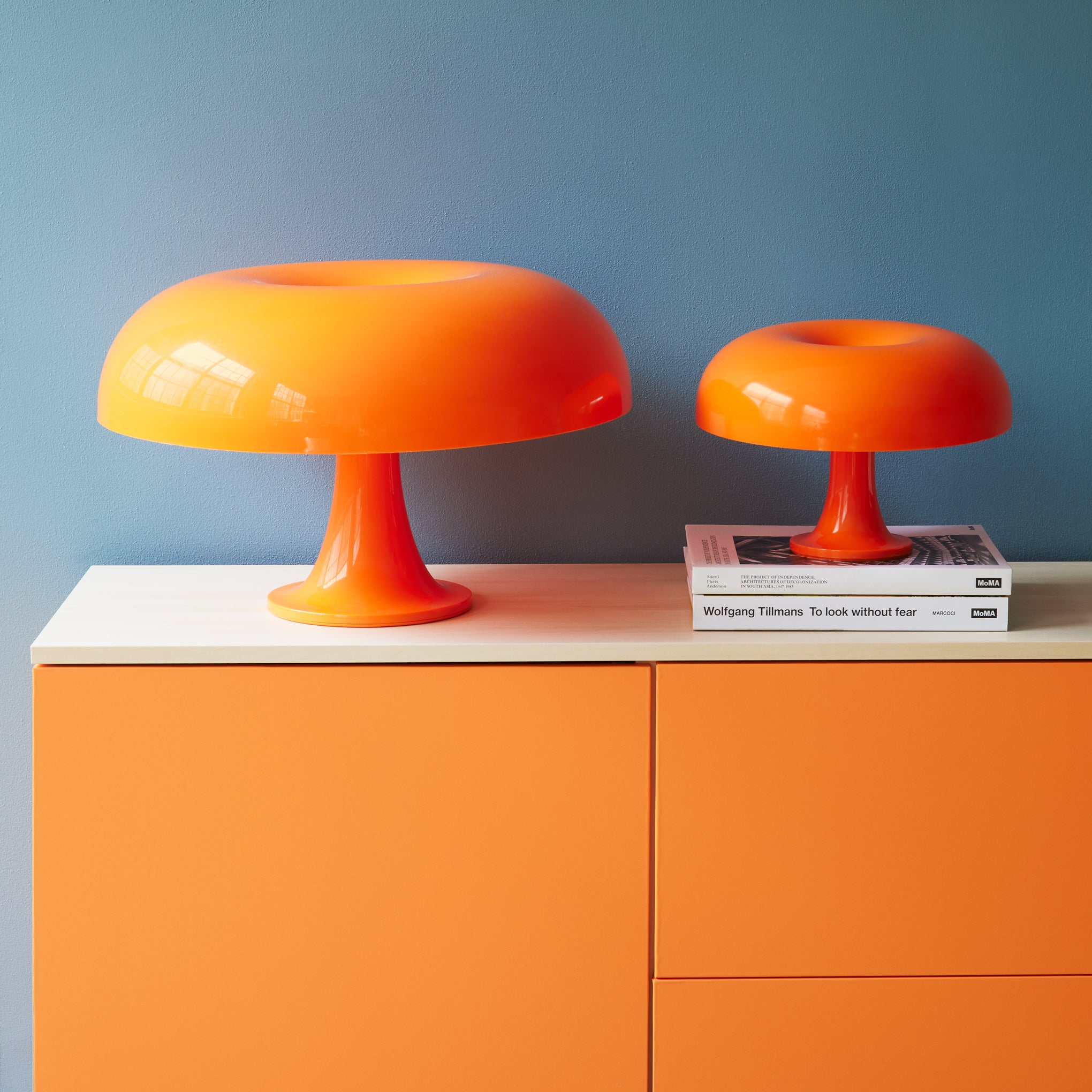 Artemide Nesso Orange Table Lamp - Space-Age Design