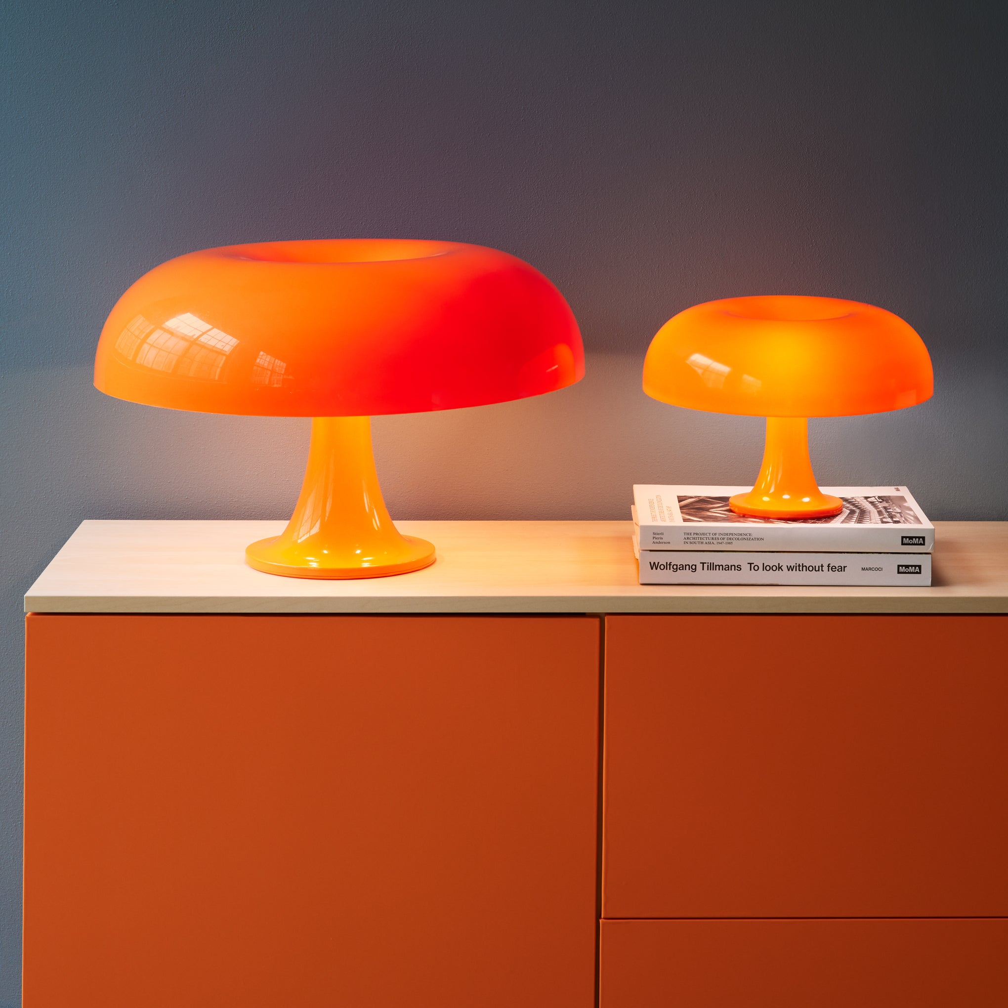 Artemide Nesso Orange Table Lamp - Space-Age Design