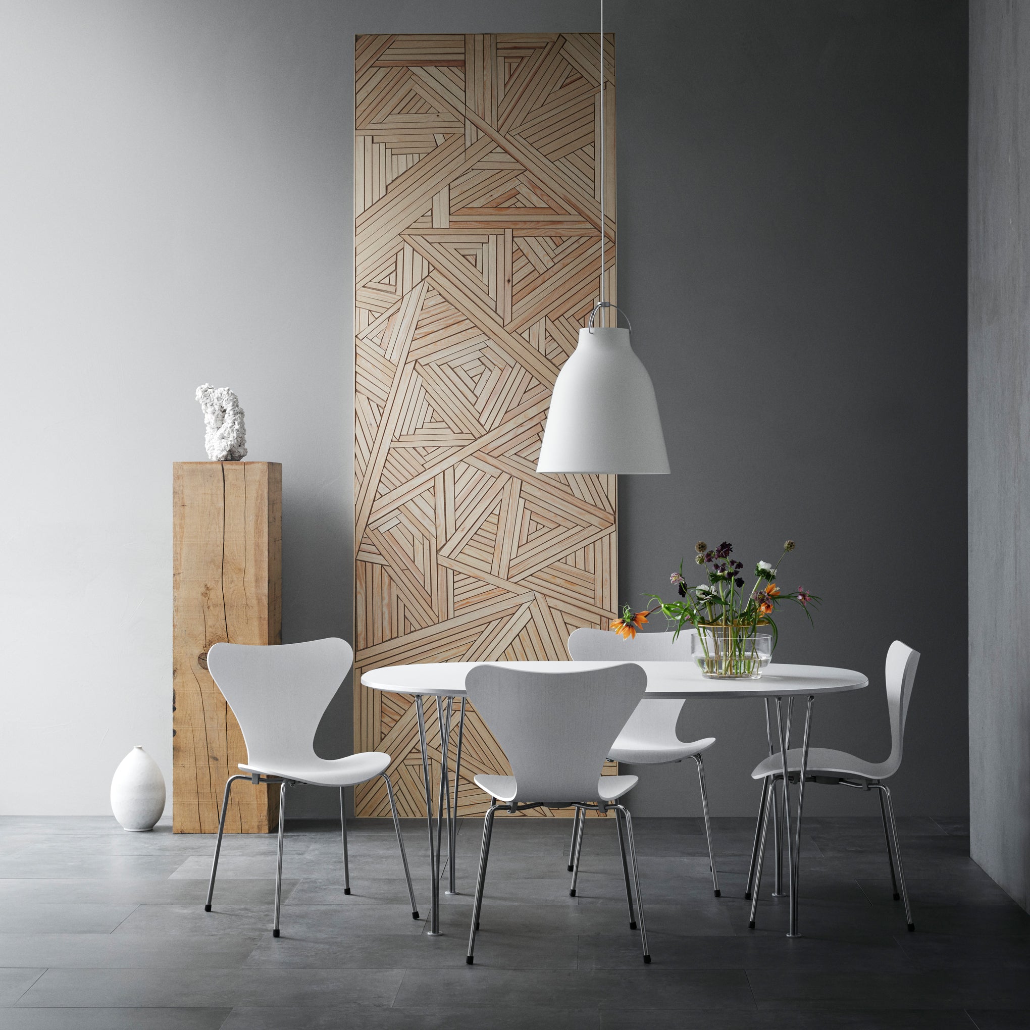 Arne Jacobsen Series 7 Chair Set of 2 - White Modern Design