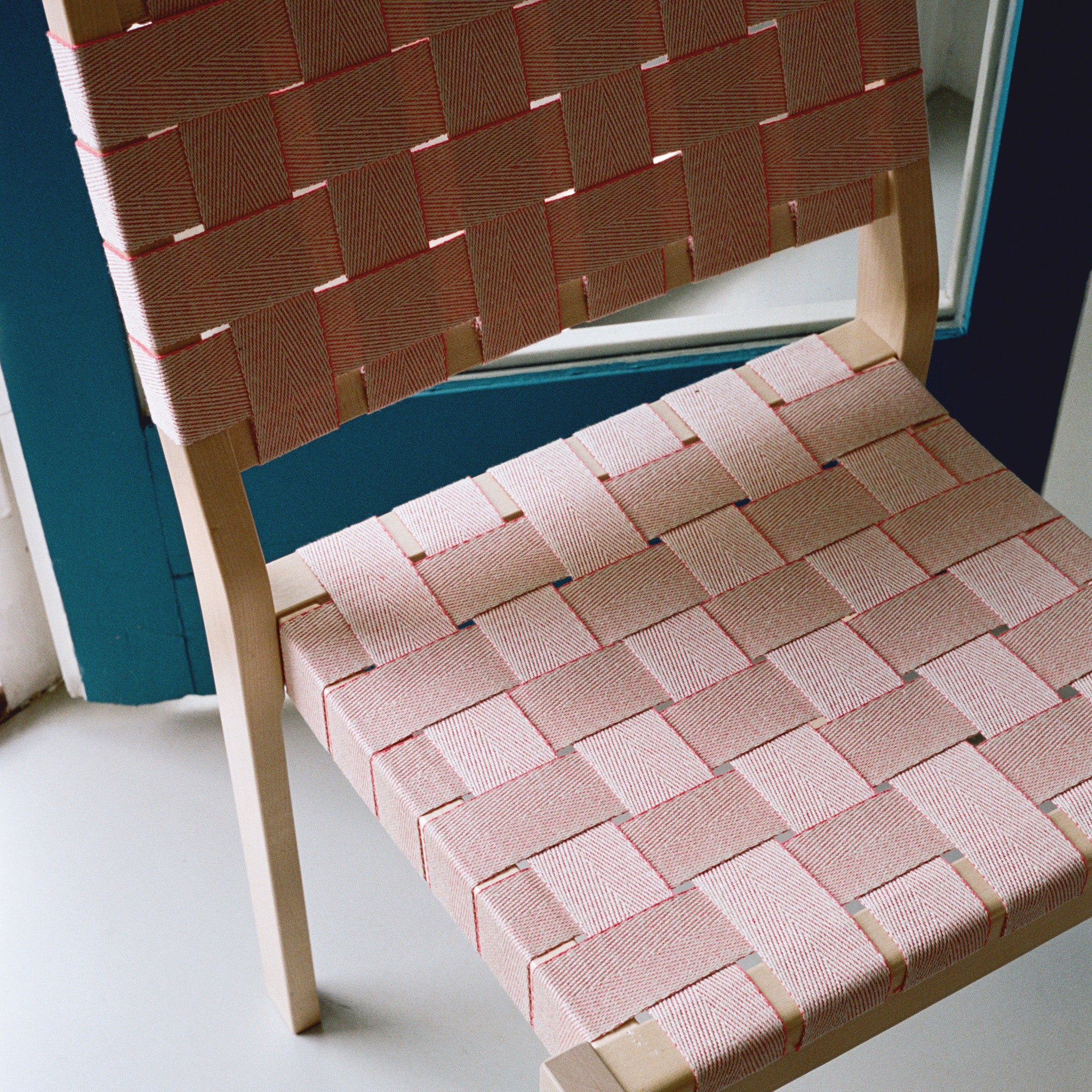 Artek Aalto 611 Stackable Chair - Light Grey Linen