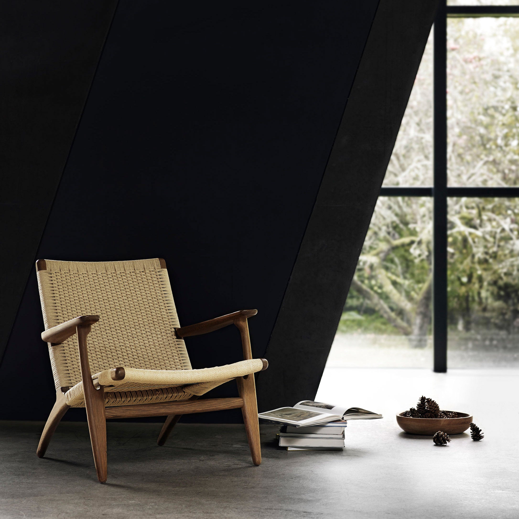 Hans Wegner CH25 Lounge Chair - Mid-Century Modern Oak Paper Cord