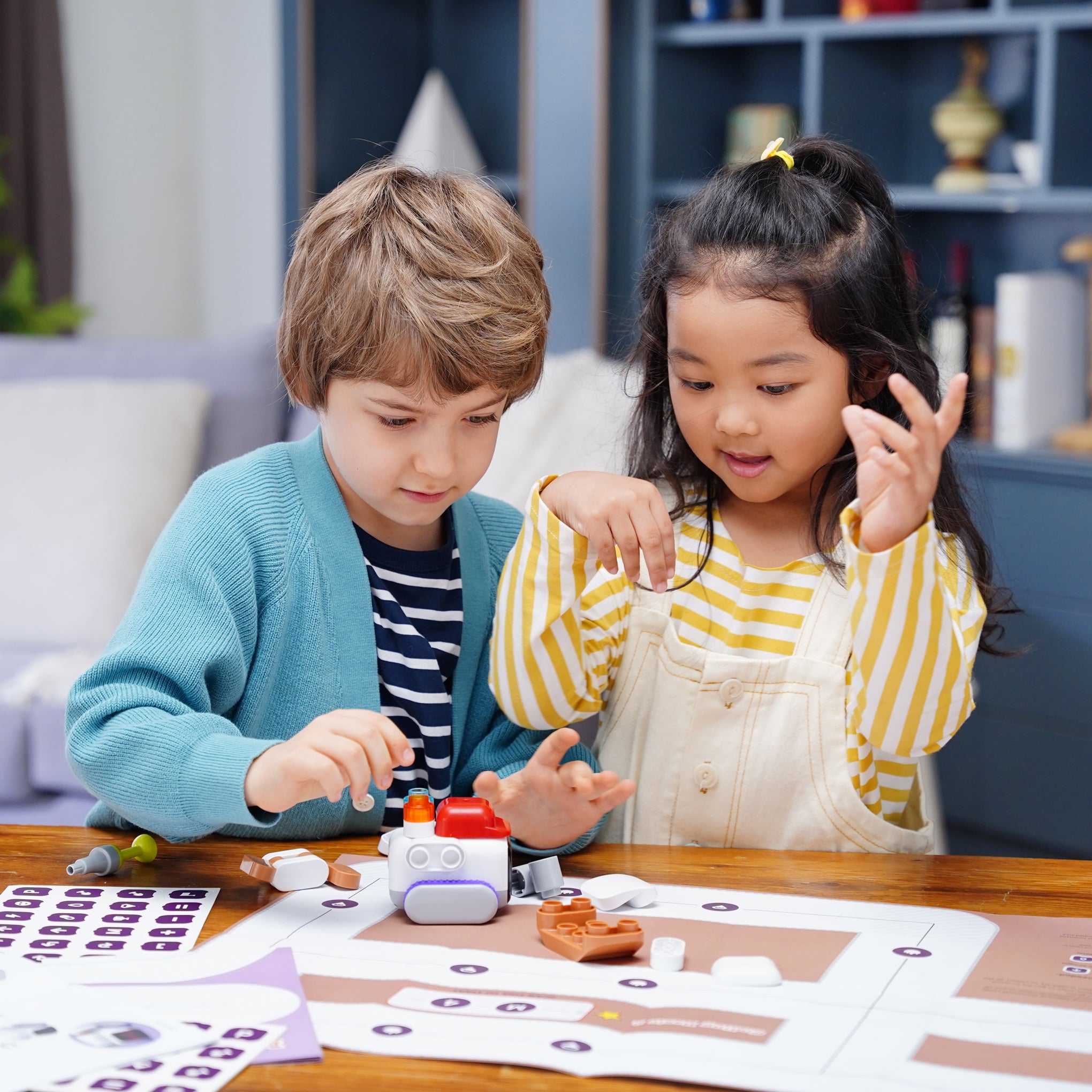 Mini Coding Robot for Kids - Screen-Free STEM Learning Toy Ages 3+