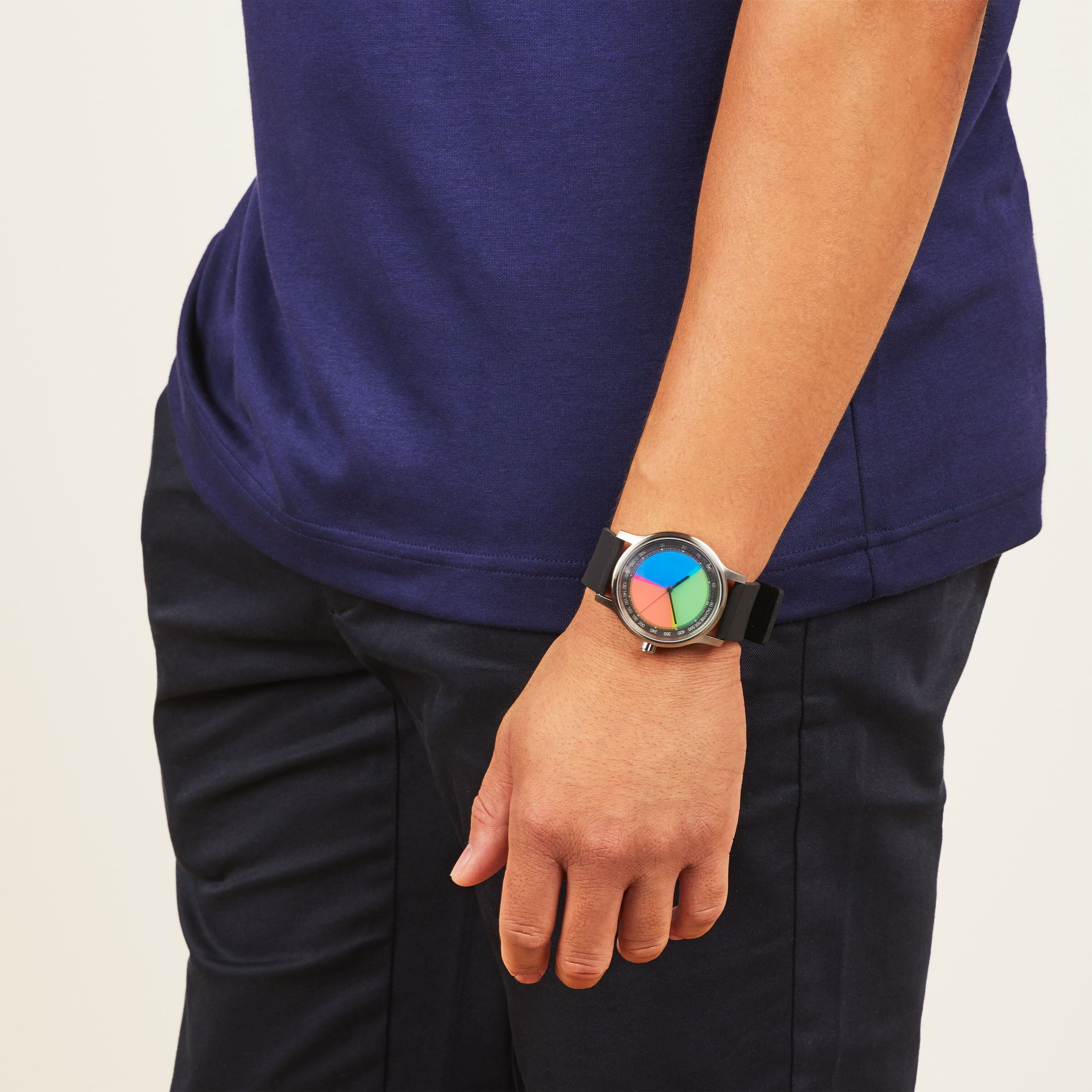 Colorevolution Color-Changing Watch with Silicone Strap & Water Resistance