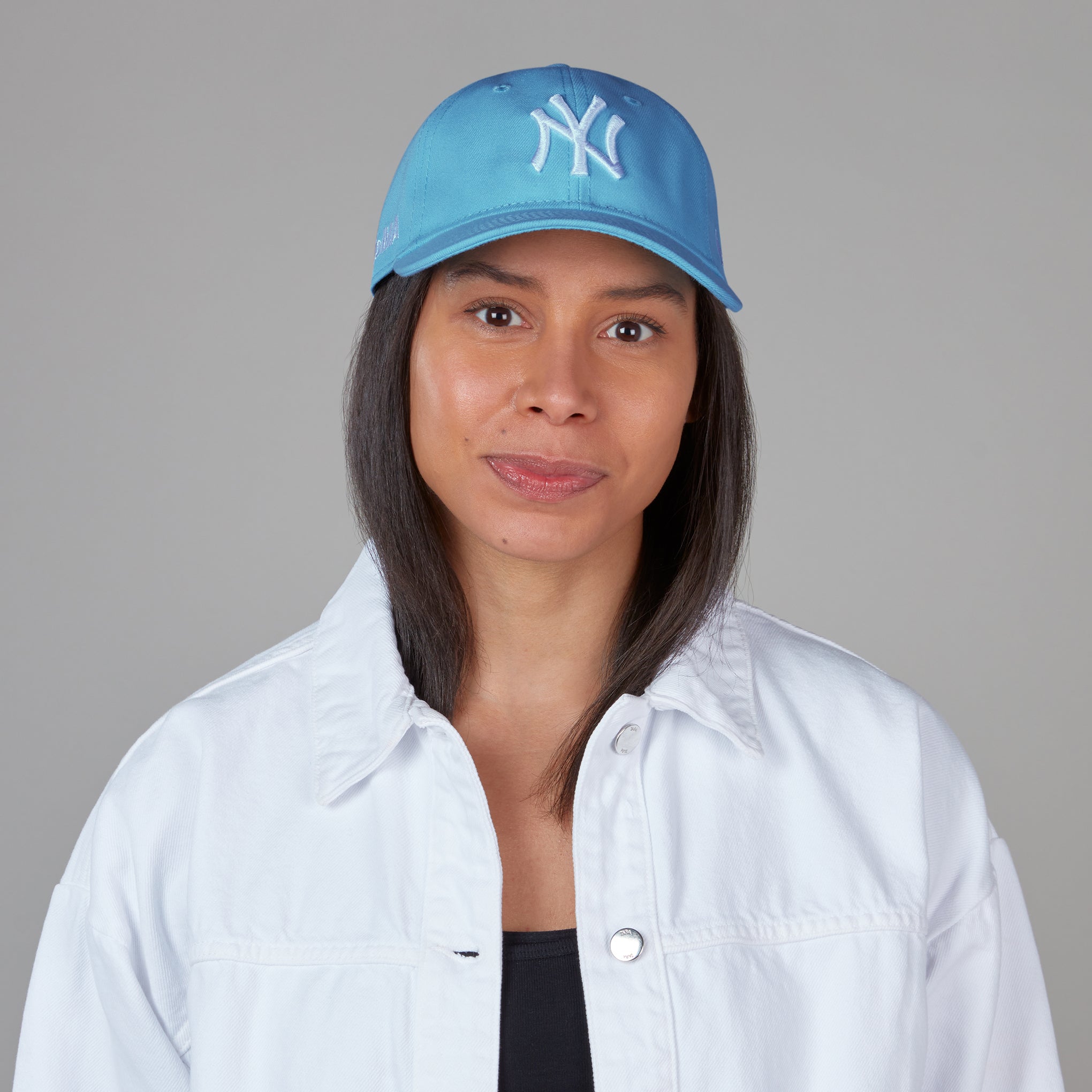 New Era Yankees Adjustable Baseball Cap - Pastel Blue | MoMA Exclusive
