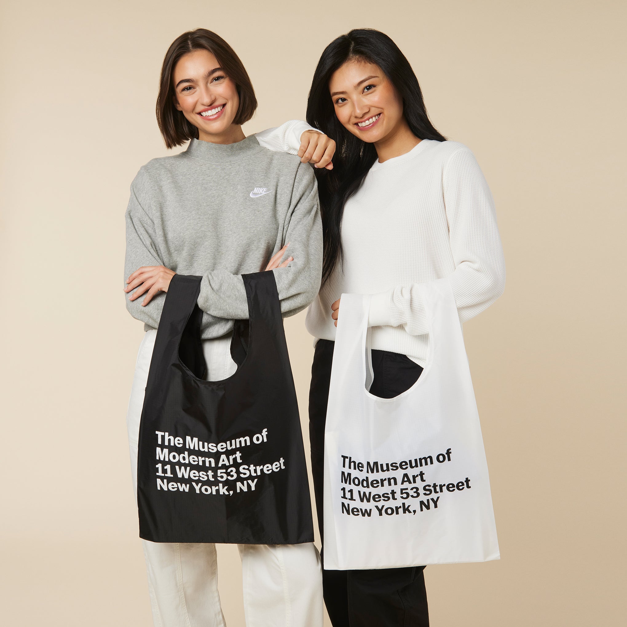Baggu Recycled Nylon Tote Bag - Eco-Friendly MoMA Exclusive